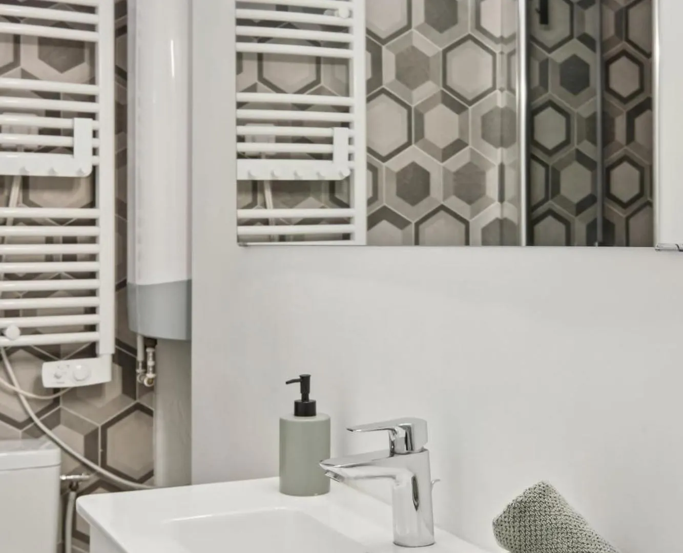 Jardin Des Tuileries & Louvre - Cityapartmentstay Paris