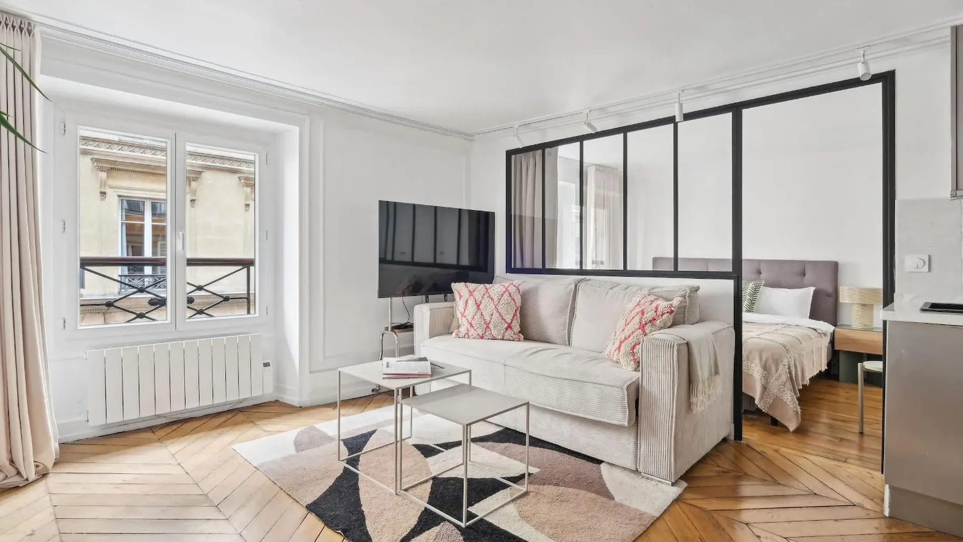 Jardin Des Tuileries & Louvre - Cityapartmentstay Apartamento *