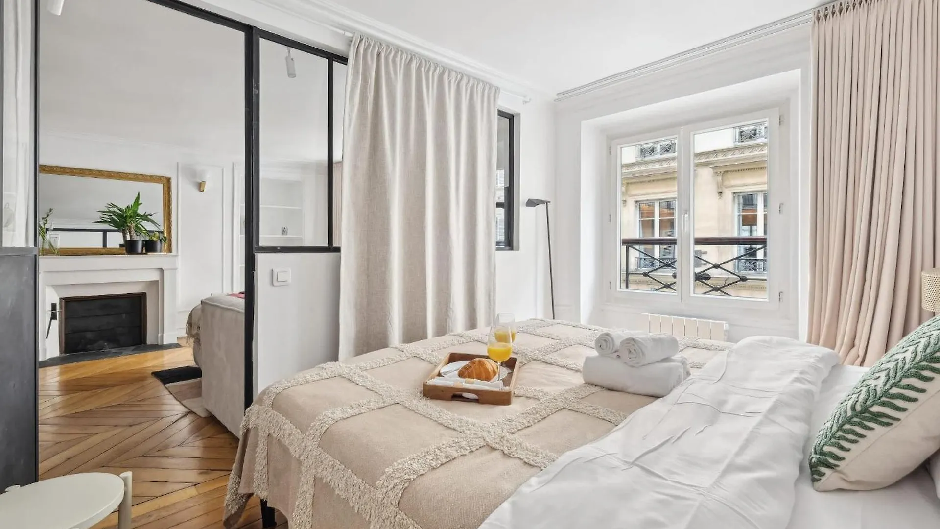 Apartment Jardin Des Tuileries & Louvre - Cityapartmentstay *