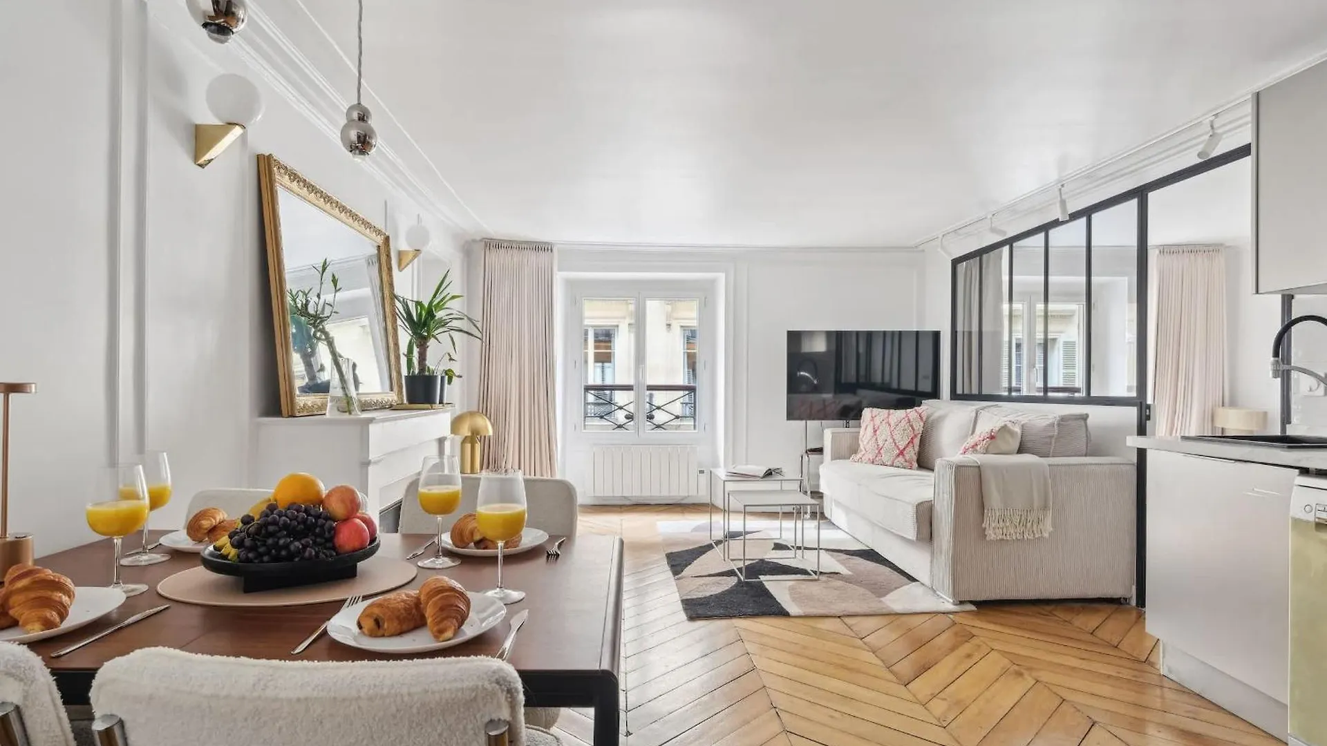 Jardin Des Tuileries & Louvre - Cityapartmentstay Apartment